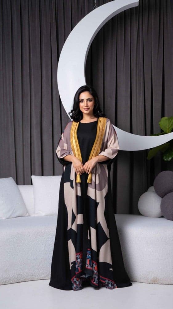 جلابية بشت قطعتين فخمة