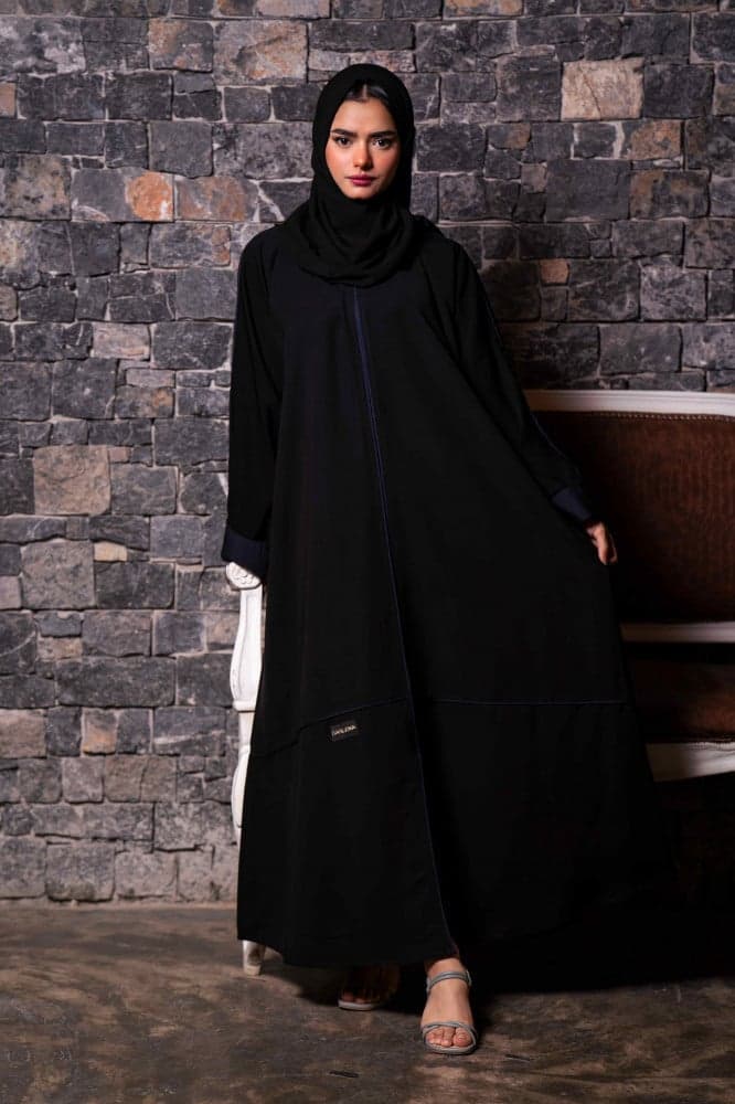 عباية كم كحلي