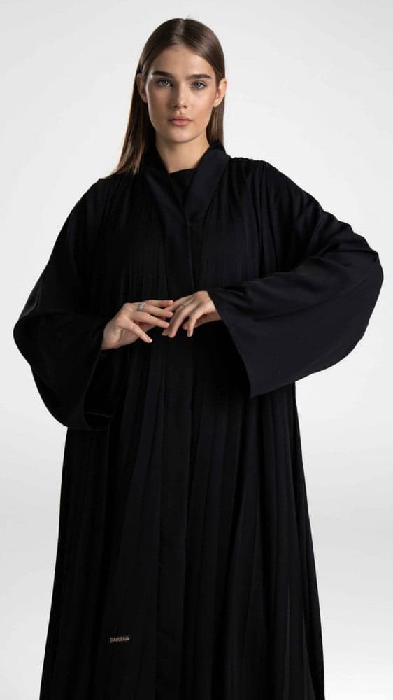 عباية مكسرة ناعمه