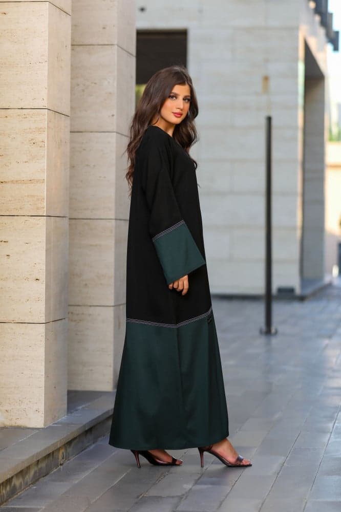 عباية مزينه بخامة التفتا الزيتي