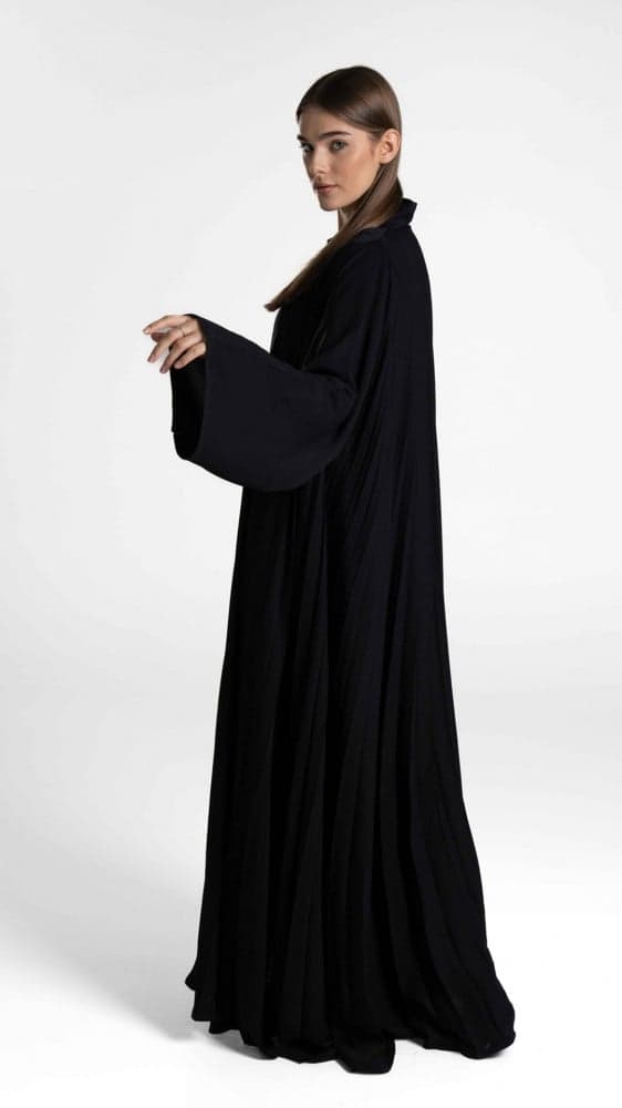 عباية مكسرة ناعمه