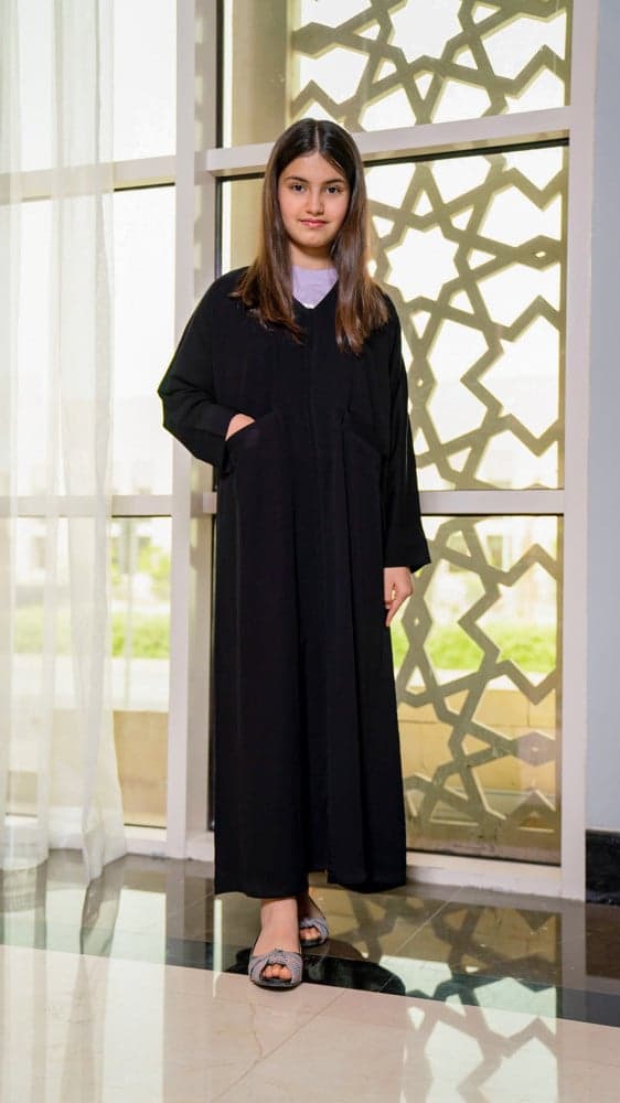 عباية بجيوب