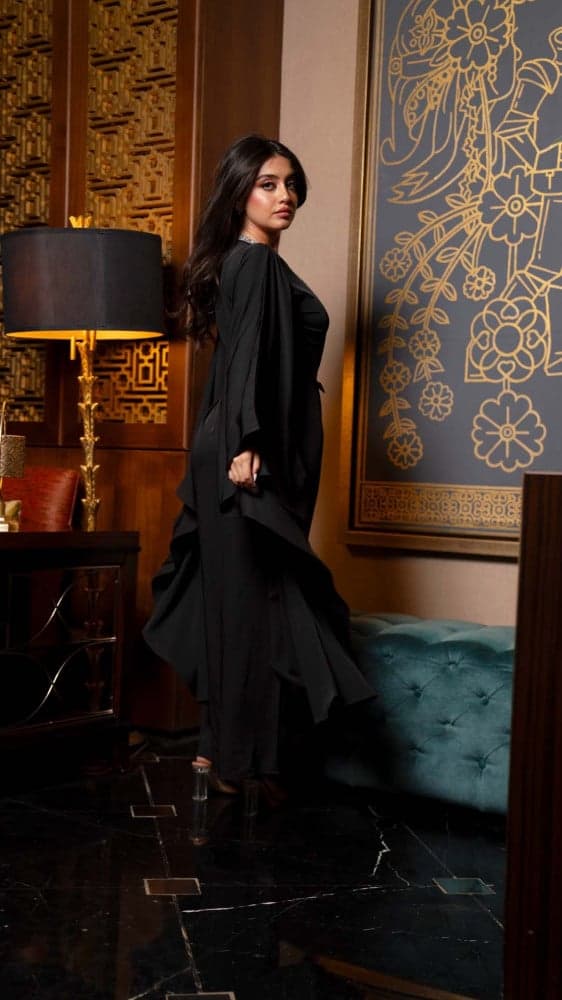 جلابية اسود باكمام طويلة