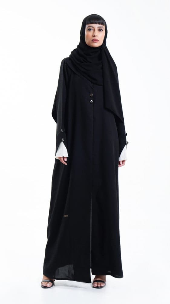 عباية سوداء رسمية باكمام بيضاء