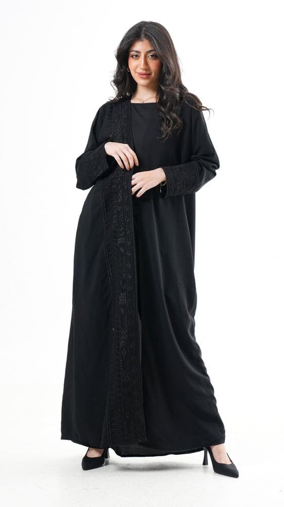 عباية  لف بتطريز اسود