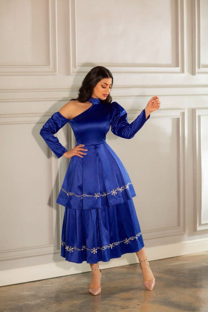 فستان مناسبات نيلي