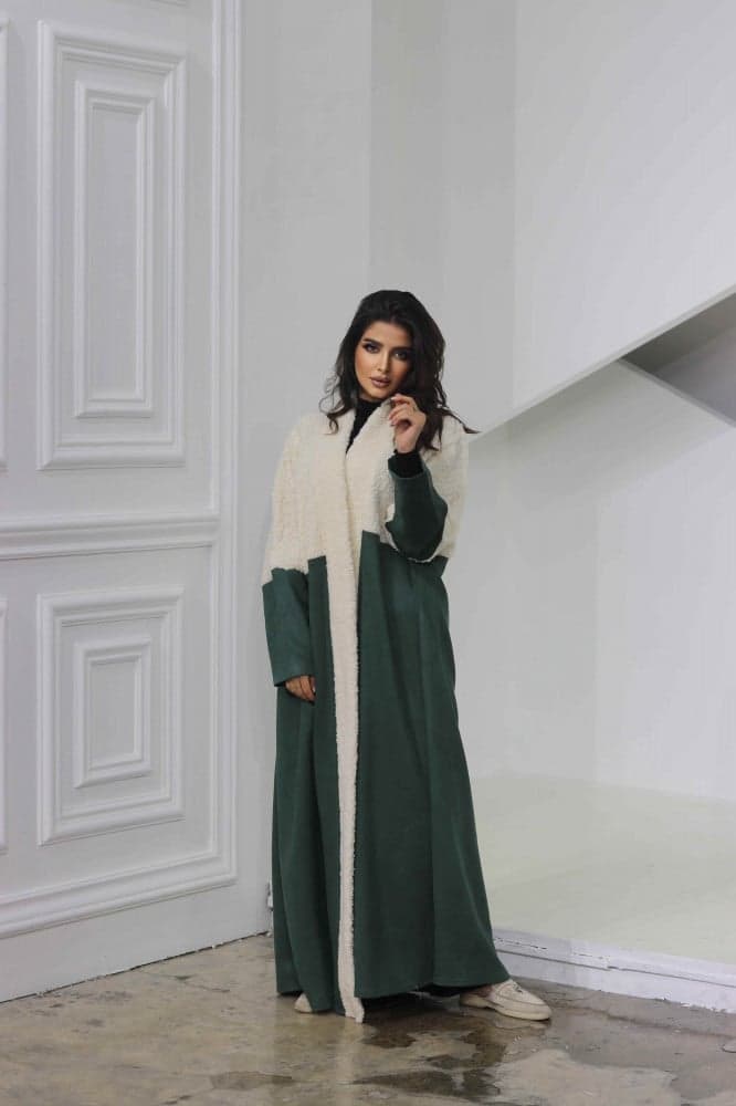 جاكيت بخامتين زيتي وبيج