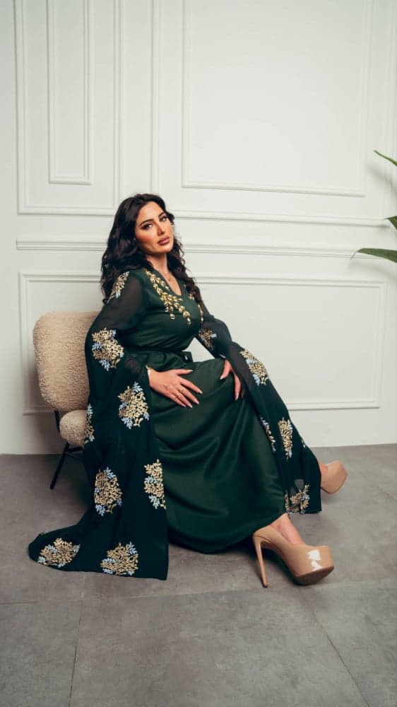 جلابية زيتي بنقوش