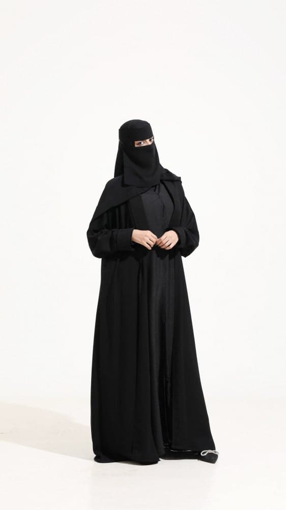 عباية بفستان متصل