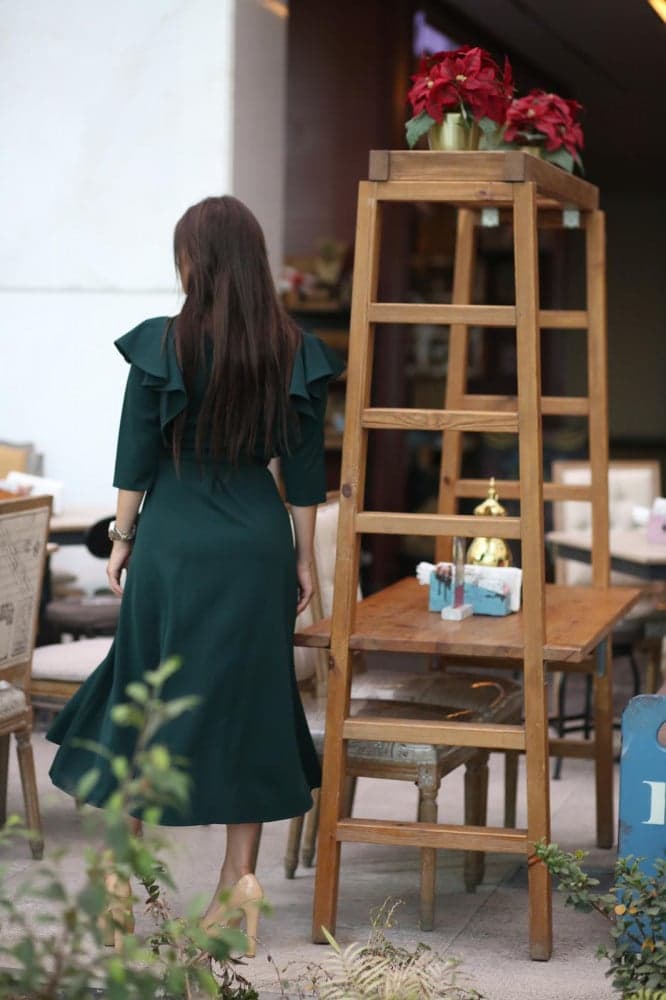 فستان سهرة زيتي مطرز ميد