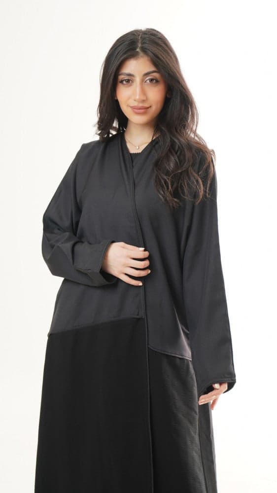 عباية خامتين مختلفة