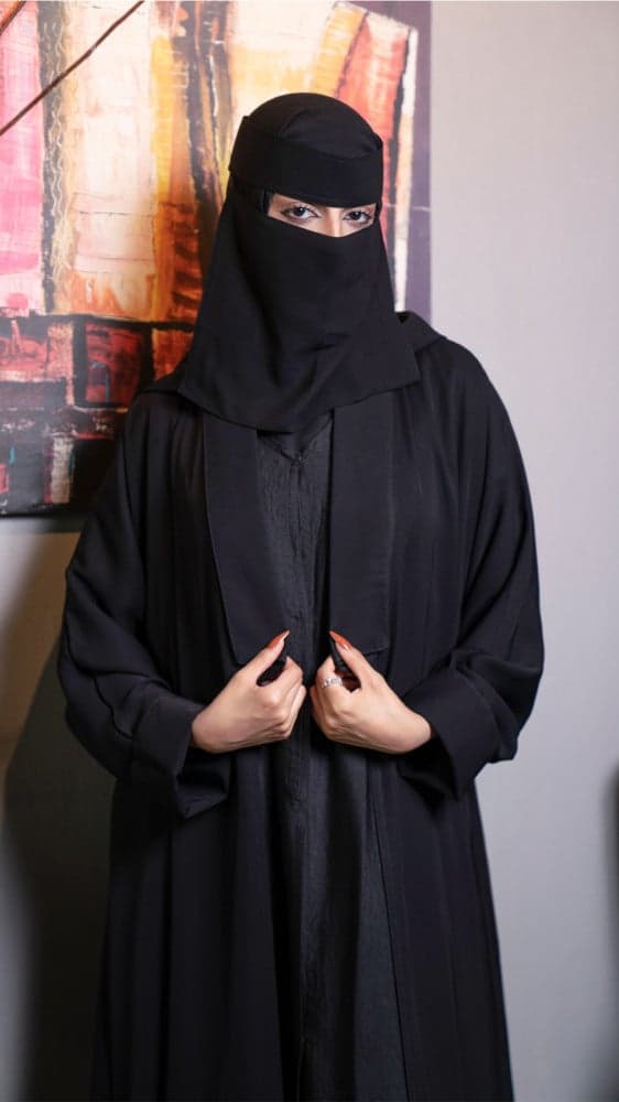 عباية بفستان متصل