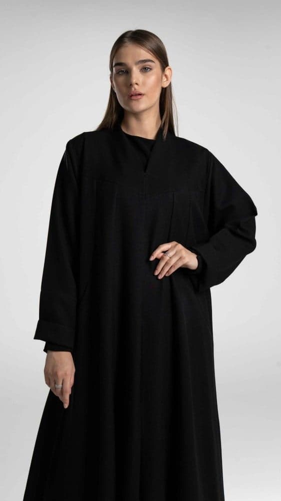 عباية كلوش بقصة جيوب مخفية