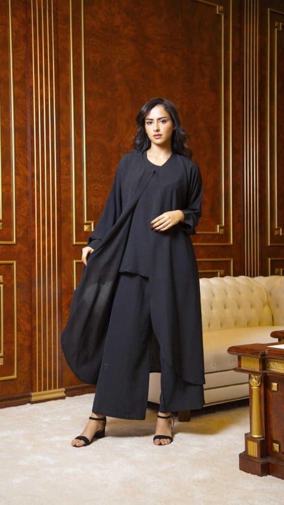 طقم عباية اسود