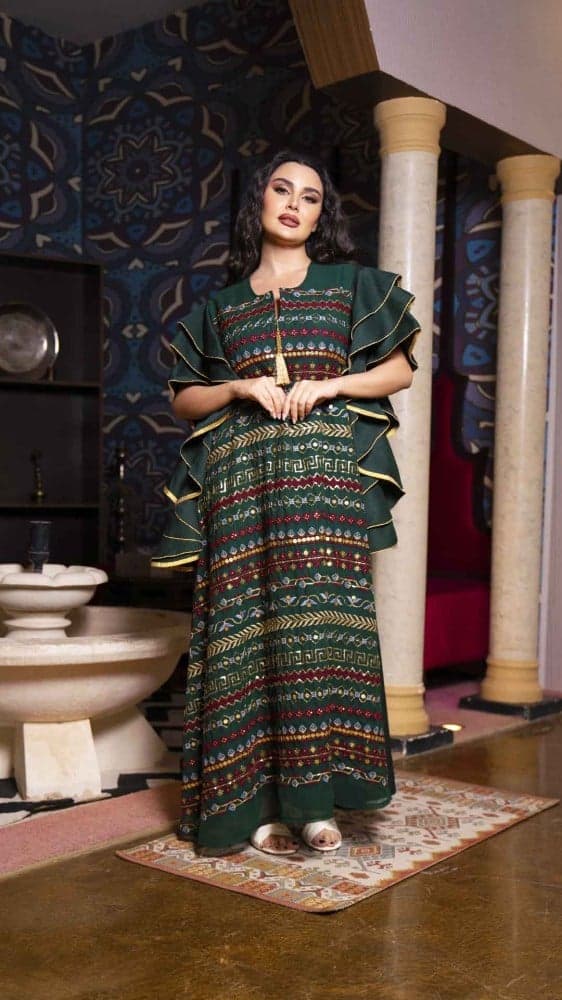 جلابية زيتي باكمام فخمة