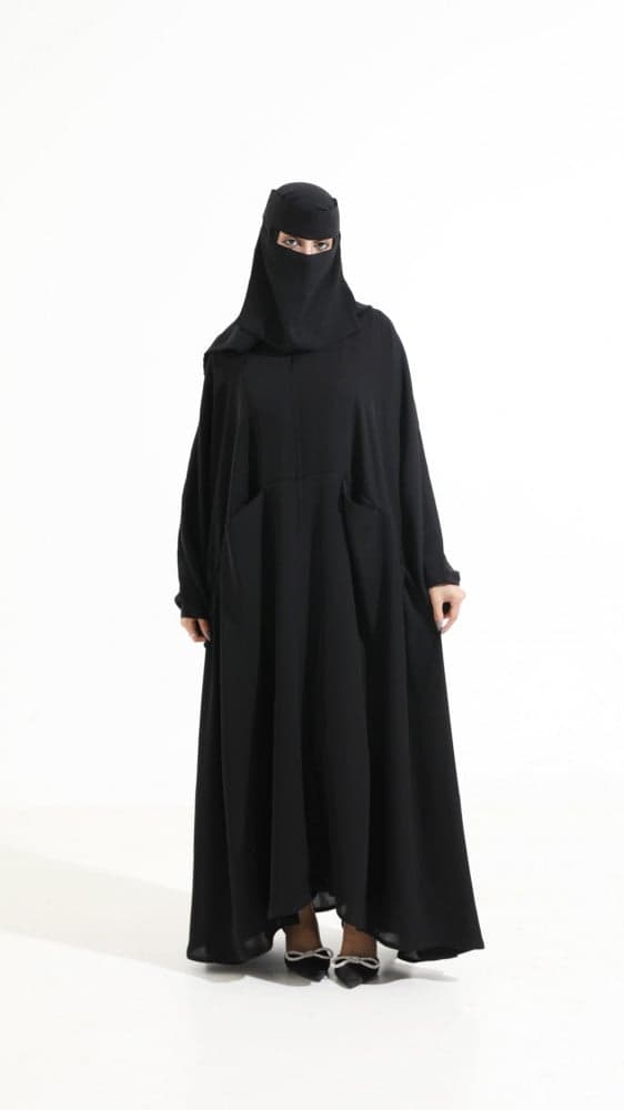 عبايه كريب ملكي انترنت فضفاضه بجيوب