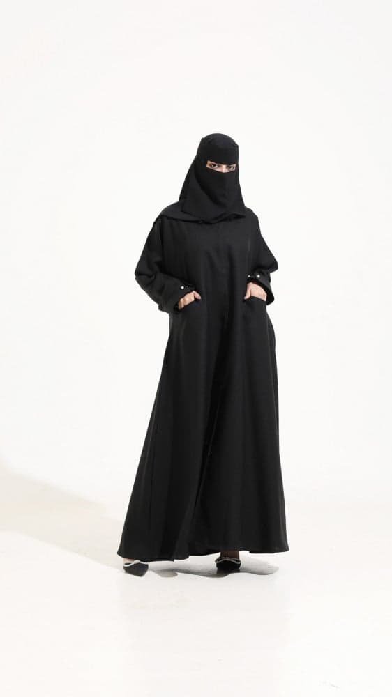 عباية بجيوب بأكسسوار اكمام