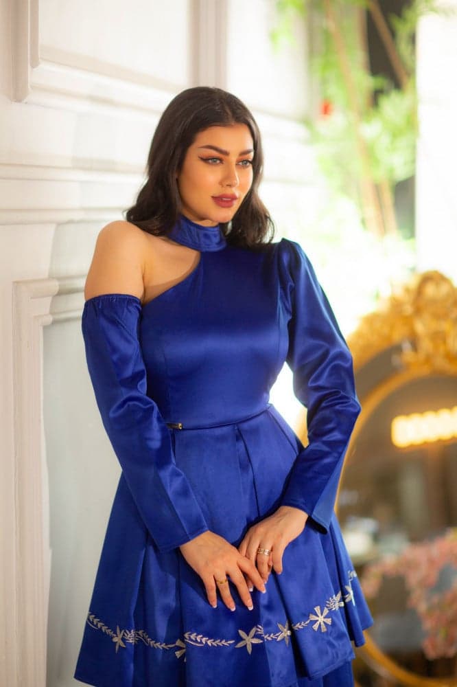 فستان مناسبات نيلي