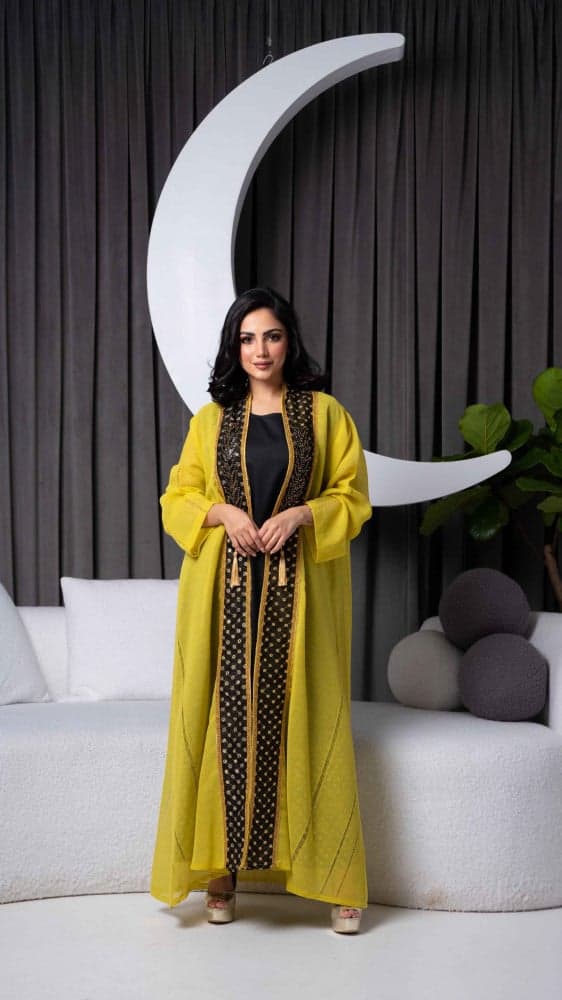 جلابية اصفر قطعتين منقطة