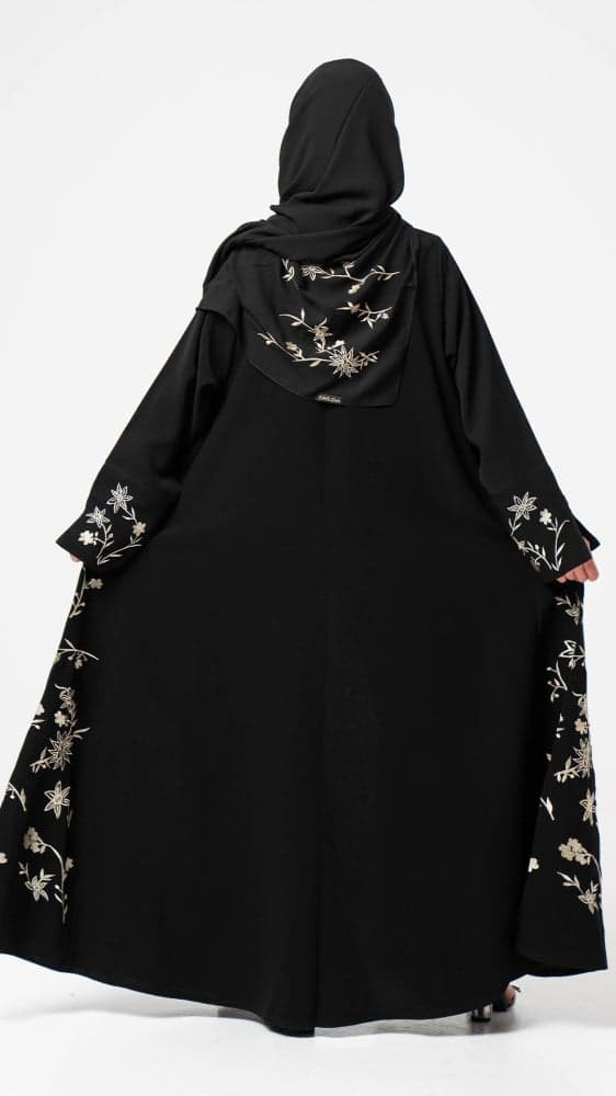 عباية كلوش بتطريز ورد