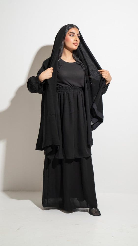 عبايه قطعتين ب3 طبقات واكمام مطاط