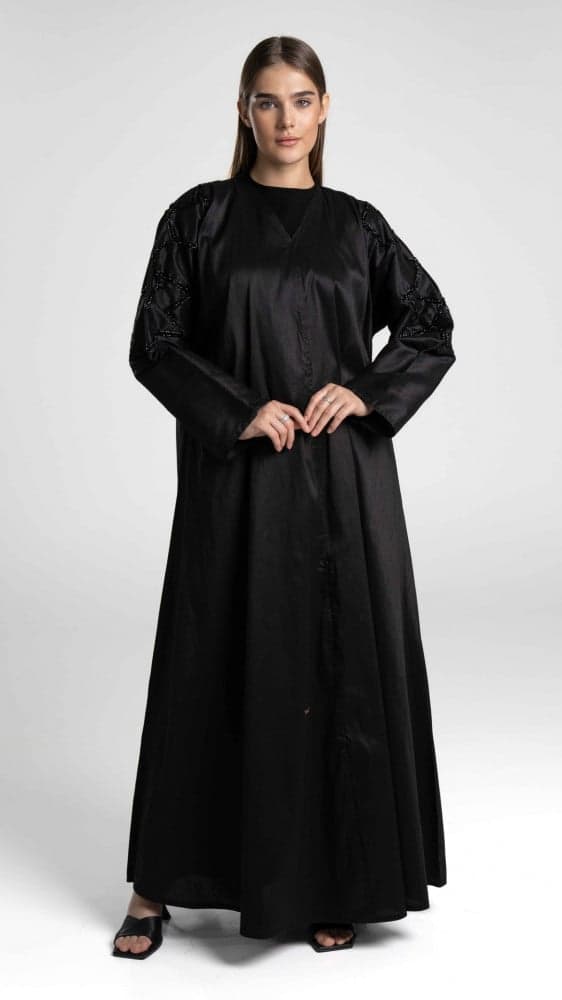 عباية بشك على الاكتاف