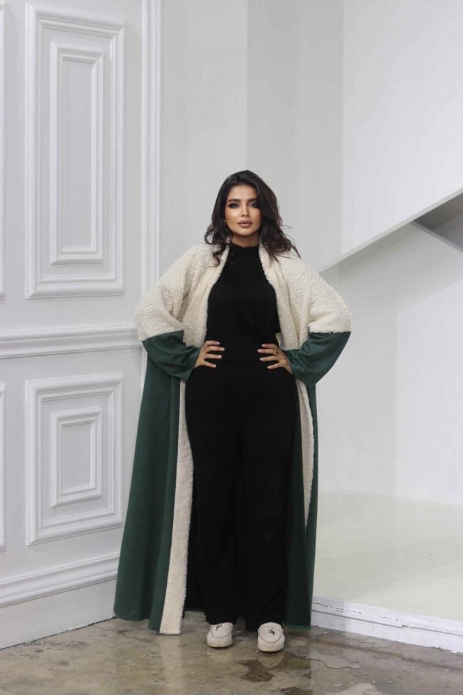 جاكيت بخامتين زيتي وبيج