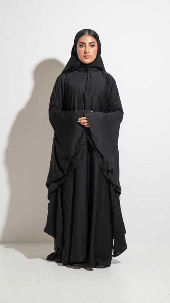 عباية باكمام جرسيه طويلة