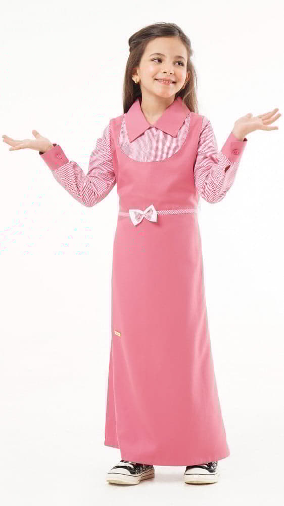 مريول ابتدائي بقميص مشبوك