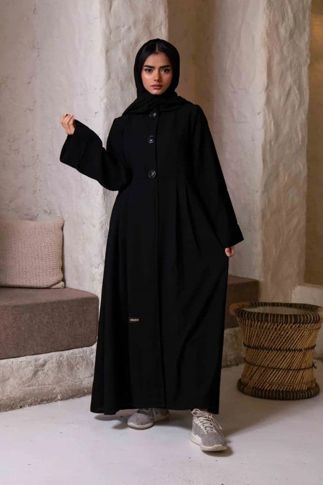 عباية شتوية بأزرار