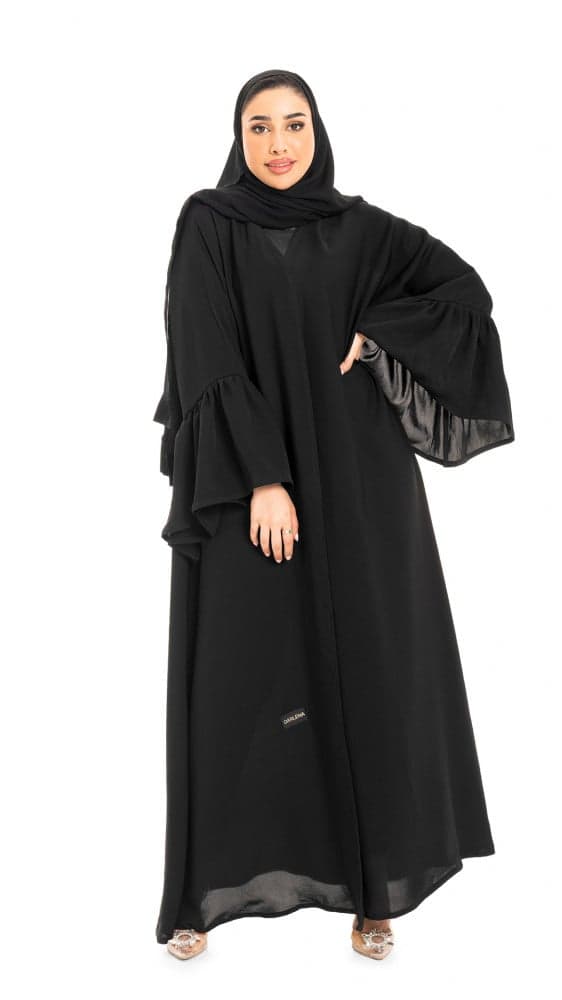 عباية سوداء باكمام كلوش