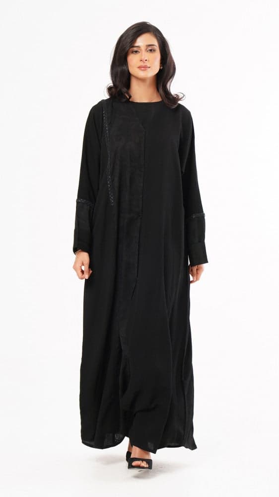 عباية بكرستال جانبي وعلى الاكمام