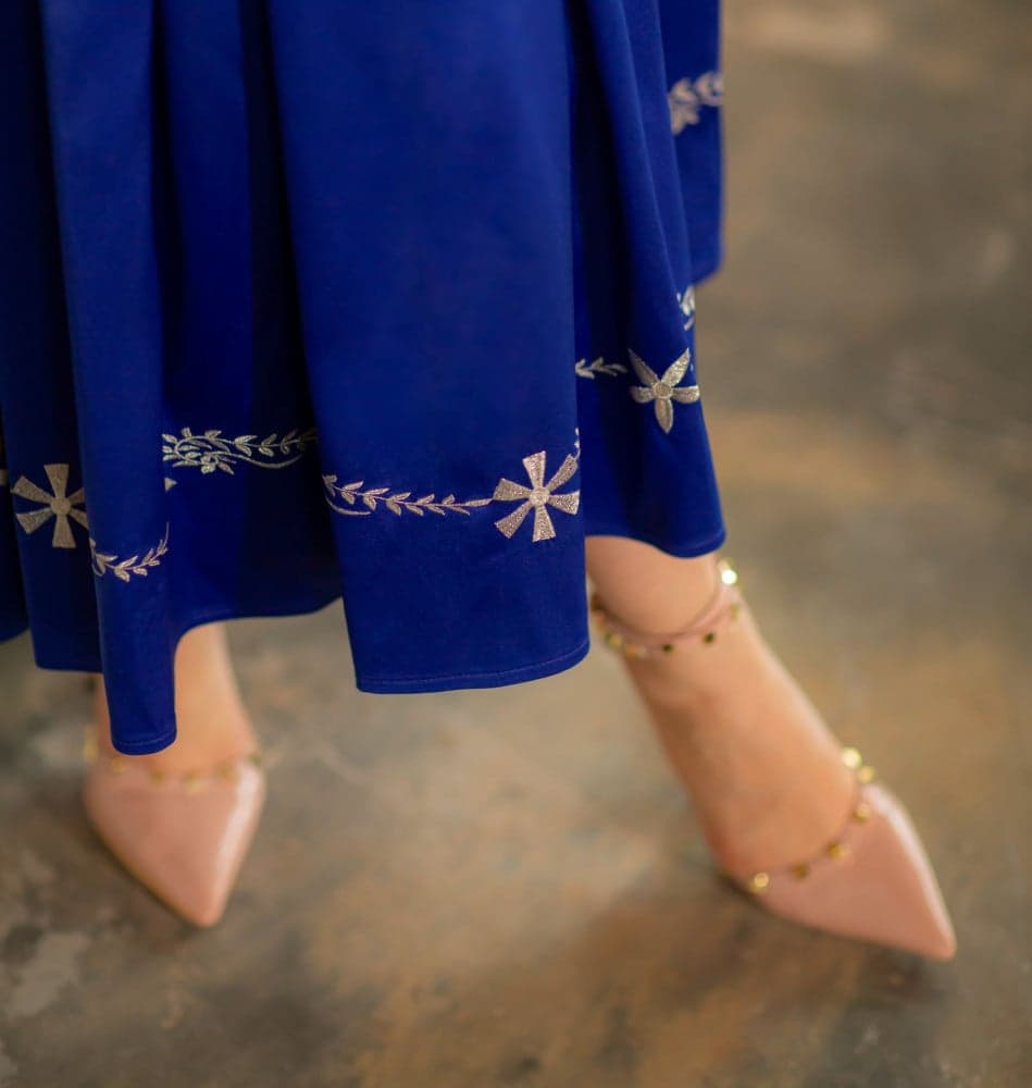 فستان مناسبات نيلي