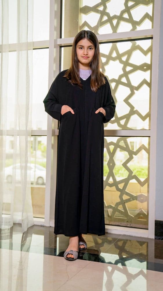 عباية بجيوب