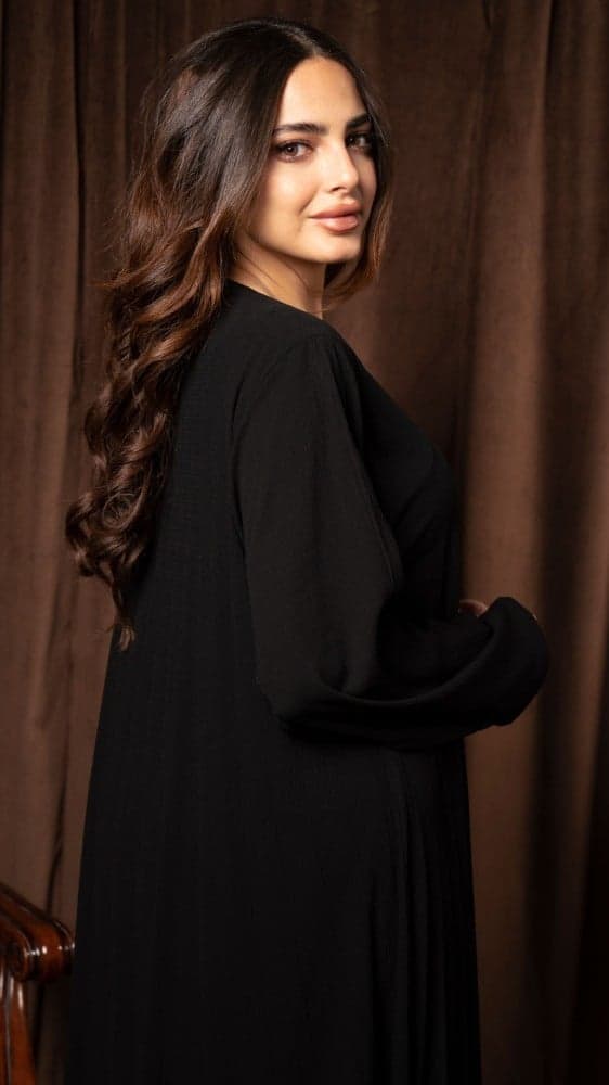 عباية بكسرات ناعمة