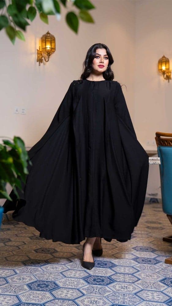 عباية تربل كلوش