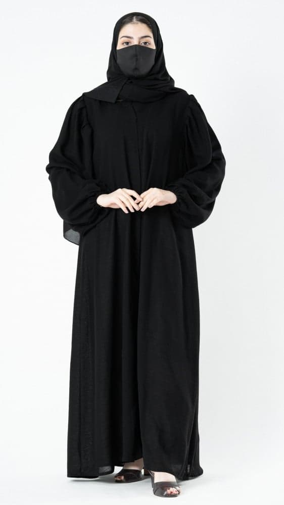 عبايه بكم فرنسي والاكتاف زينت بكسرات