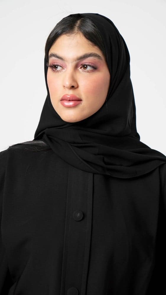 عباية كلوش بأزرة قماش