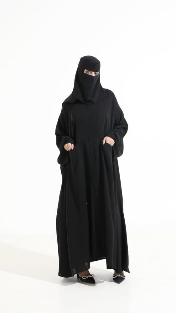 عبايه كريب ملكي انترنت فضفاضه بجيوب