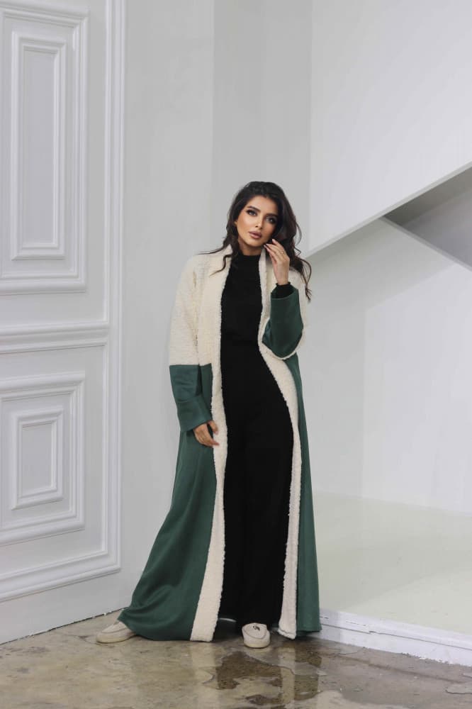 جاكيت بخامتين زيتي وبيج