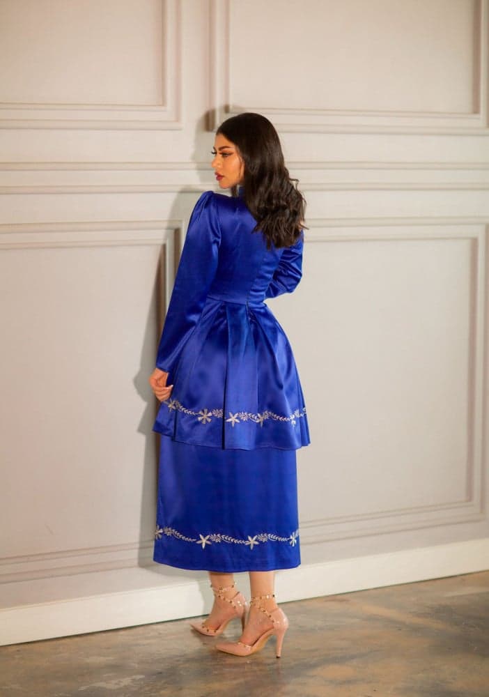 فستان مناسبات نيلي