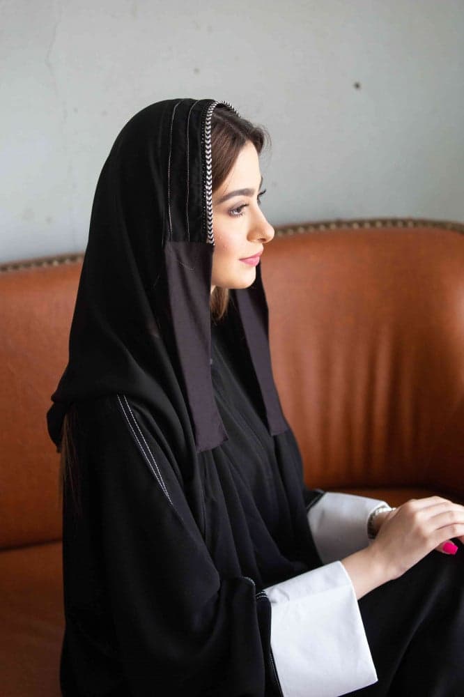 طرحة ربط بتطريز ناعم