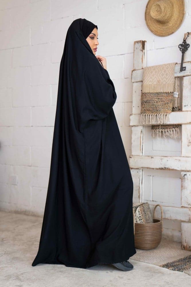 عباية راس بكم اصبع وربطة راس ثابتة