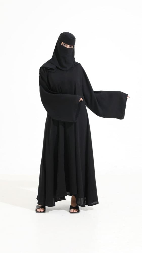 عبايه دبل كلوش