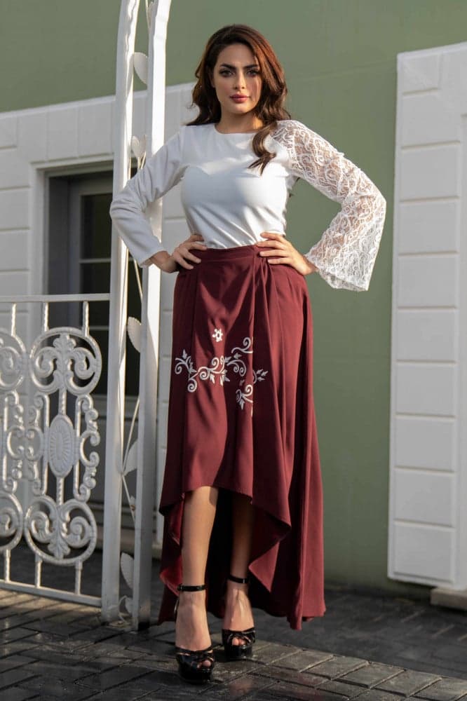 طقم بلوزة وتنوره