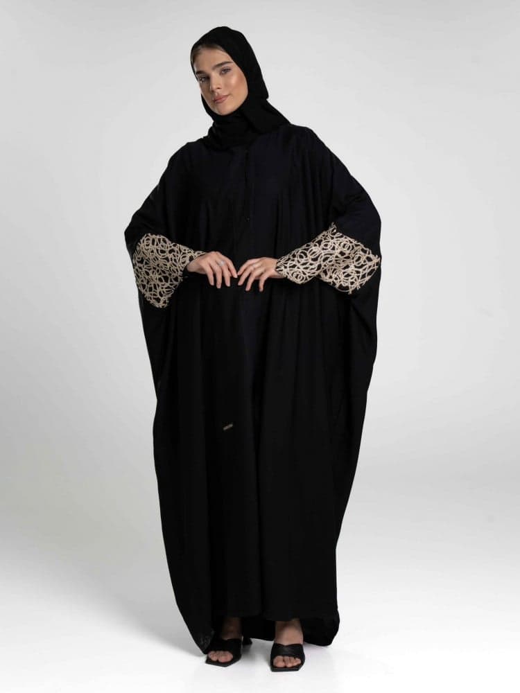 عباية بشت اكمام مطرزة ذهبي