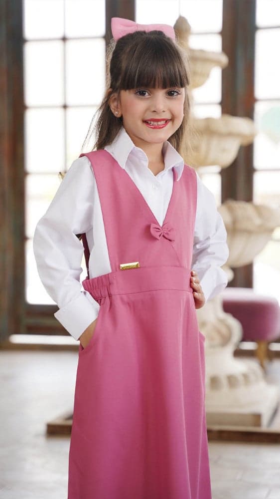 مريول ابتدائي بفيونكة ناعمة