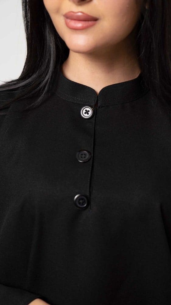 عباية مقفلة بياقه