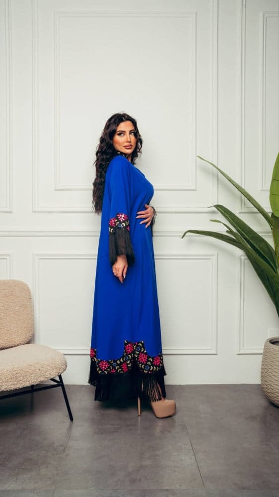 جلابية ازرق بهدب فخمة