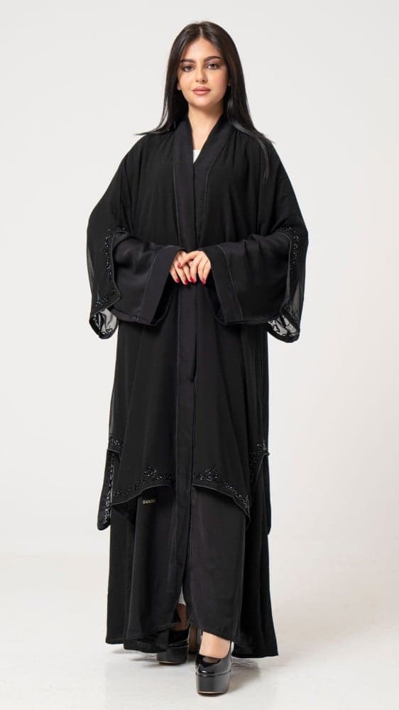 عباية طبقتين مزينه بشك